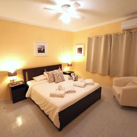 Villa Oliveira By Buenavilla