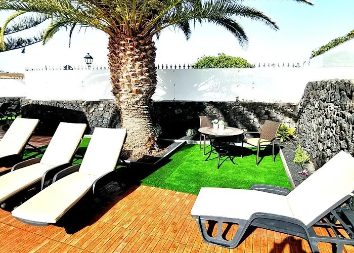 Oliveira By Buenavilla Puerto del Carmen (Lanzarote)