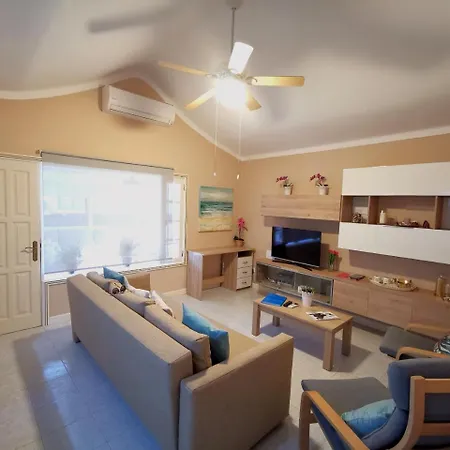 Oliveira By Buenavilla