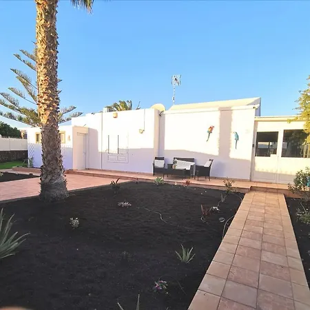 Oliveira By Buenavilla *